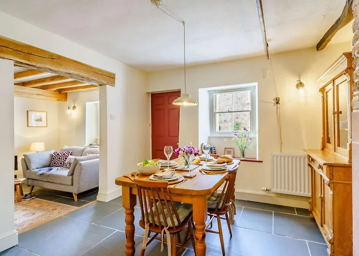 2 Bed In 85288 Holiday home Eaglesfield