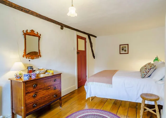 2 Bed In 85288 Eaglesfield